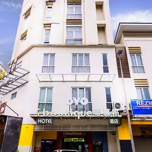 Super Oyo 331 I Boutique Hotel